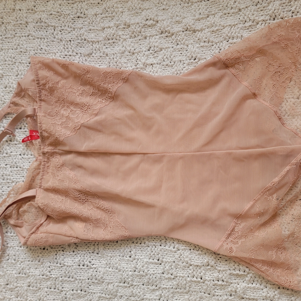 SPANX By Sara Blakely Lace Shaping Bodysuit – Nude/Blush, NEW WITHOUT Tag - Picture 4 of 4